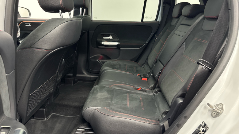 Mercedes-Benz GLB 200 AMG Line Premium Plus 5dr 7G-Tronic Petrol Estate